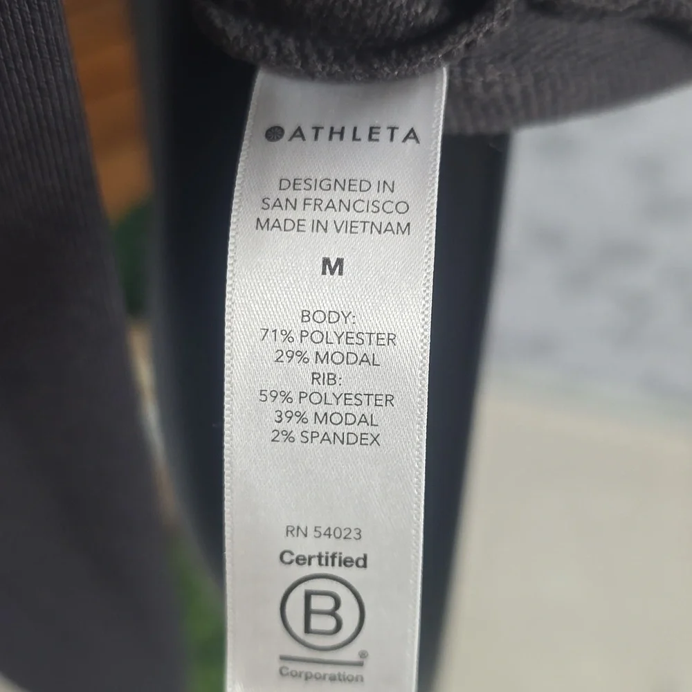 Athleta Potrero Sweatshirt - Picture 9 of 9